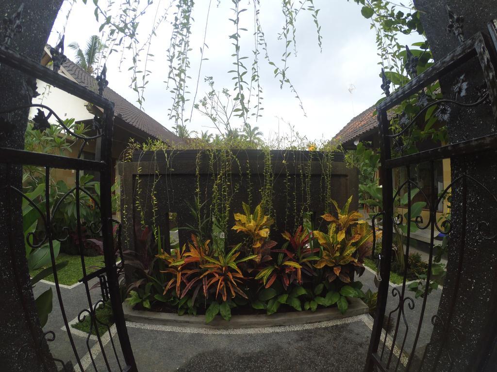 Appartamento Chez Ida Ubud Esterno foto